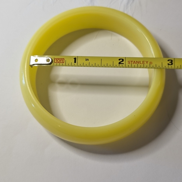 Yellow Resin Bangle, Stylish High Quality Bangle, Lucite Bangle - Picture 5 of 5